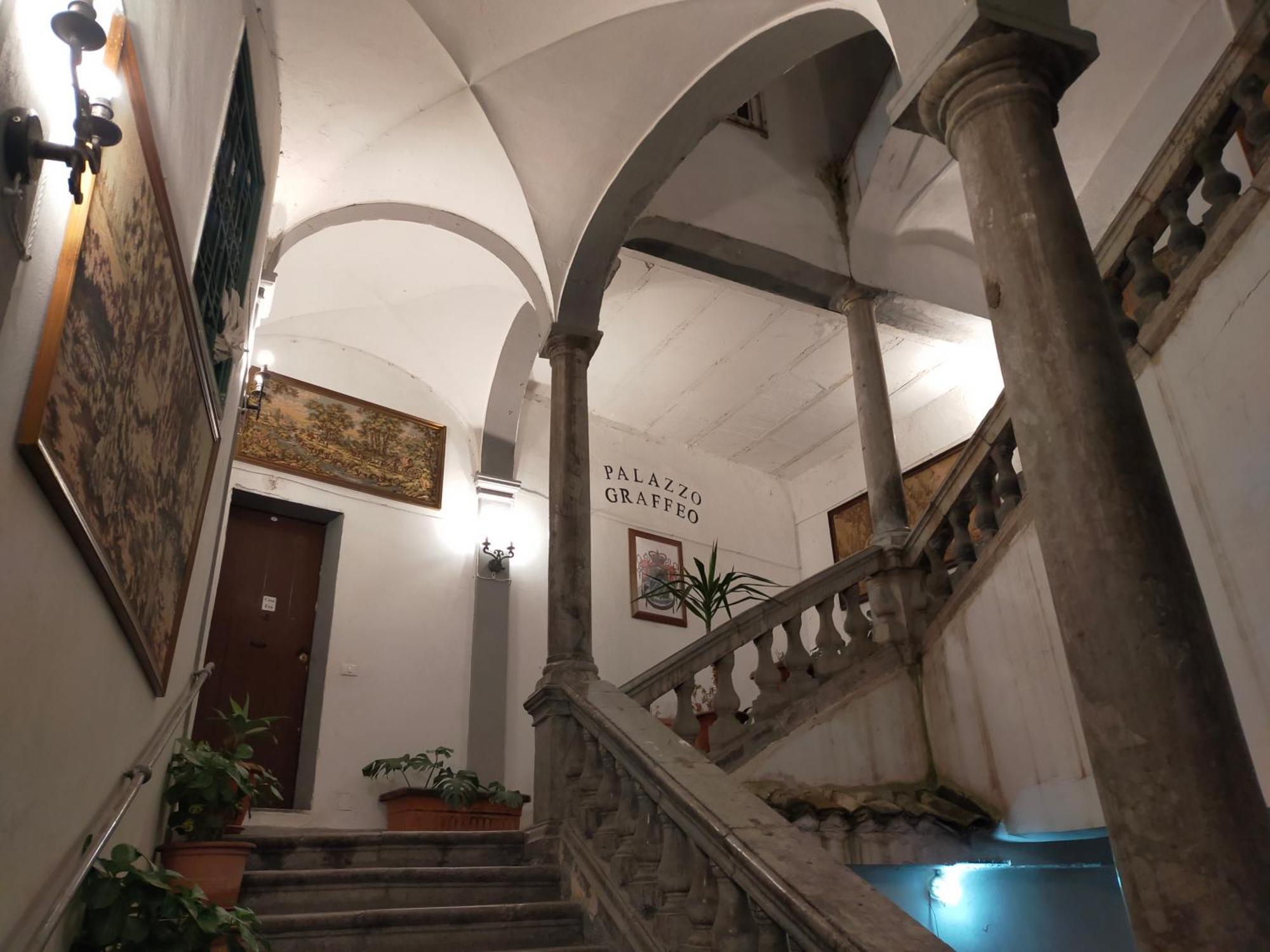 شقة Casa In Palazzo Graffeo Erika باليرمو المظهر الخارجي الصورة